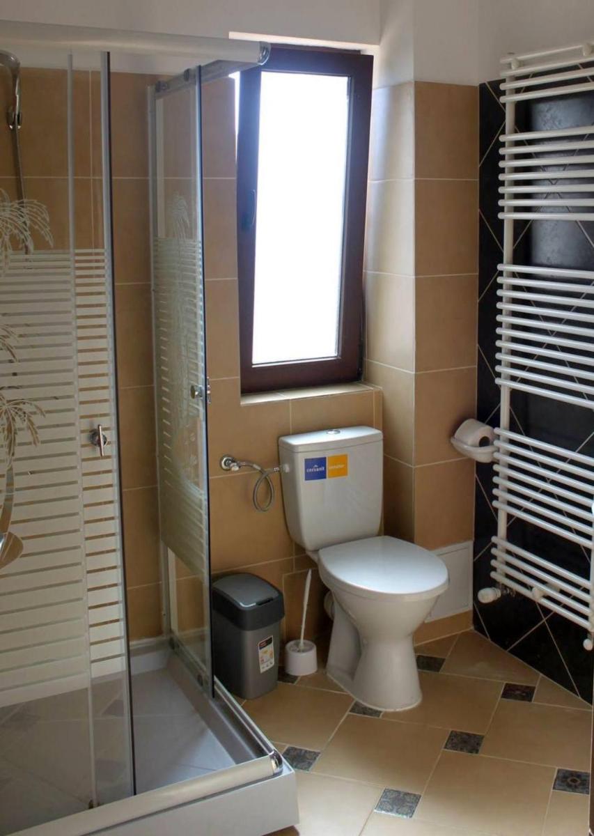 Pensiunea Catalina - Housity