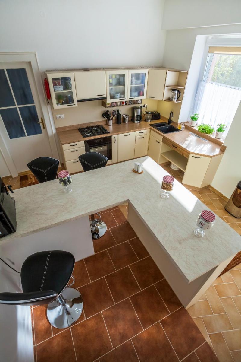 Luxury Air-Conditioned rooms in Old Town Bratislava - Housity