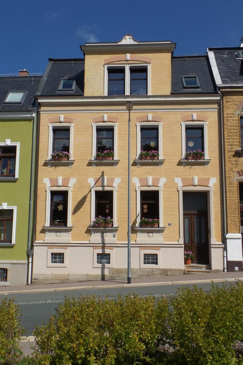 Ferienwohnung Musikwinkel - Housity