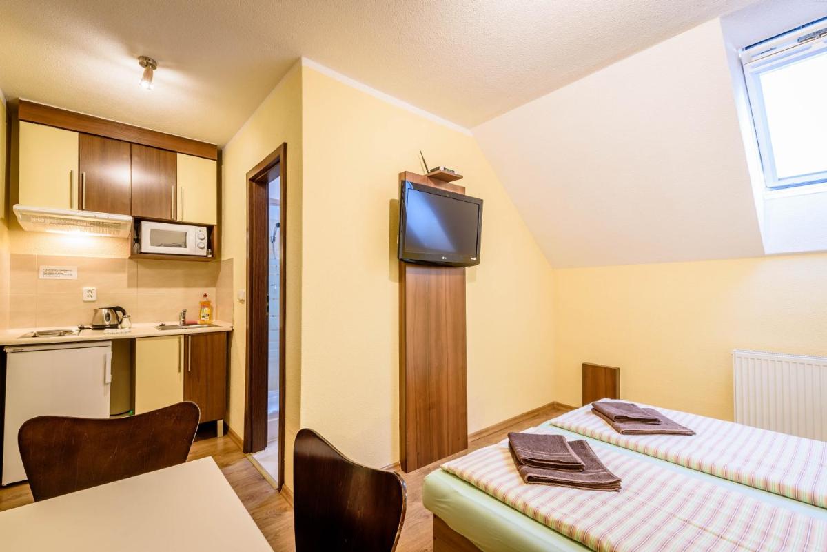 Apartmany Hujer - Housity