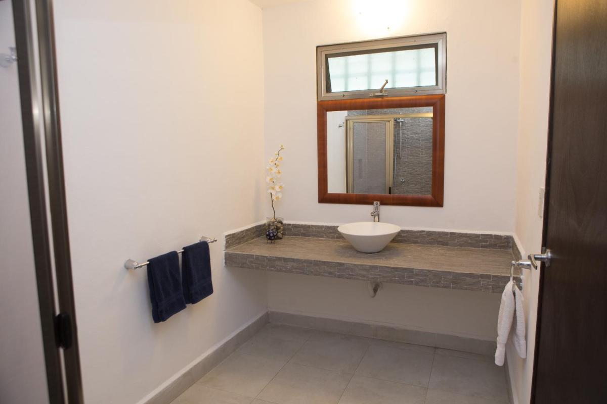 Suitetrails - Cozy house downtown Cancun