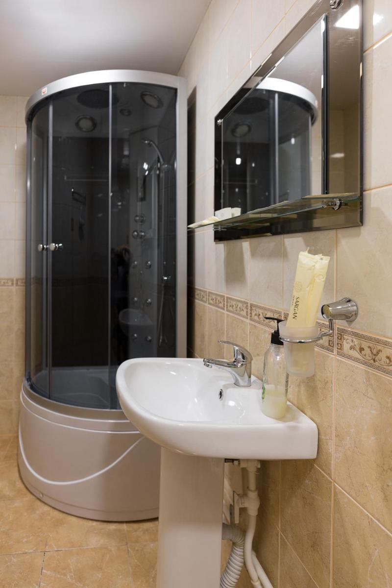 Fedorov ApartHotel Barnaul - Housity
