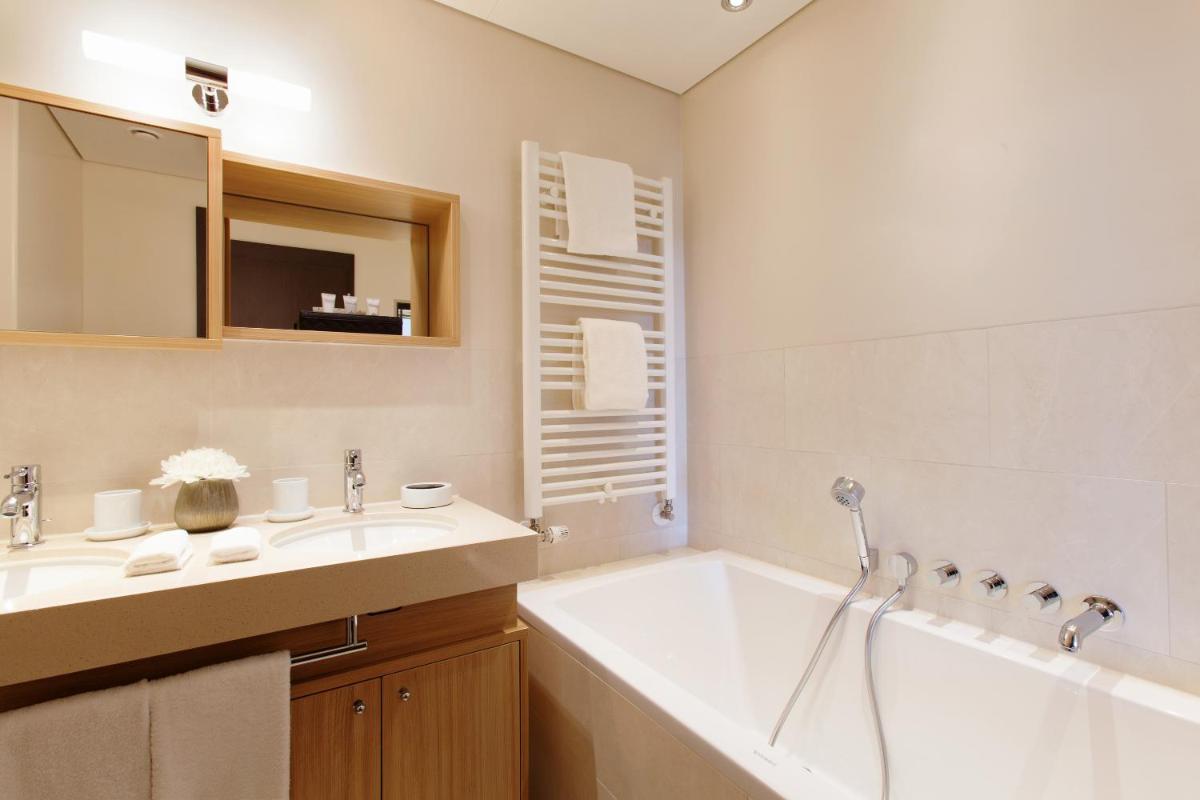 Ein Badezimmer in der Unterkunft A-ROSA Sylt