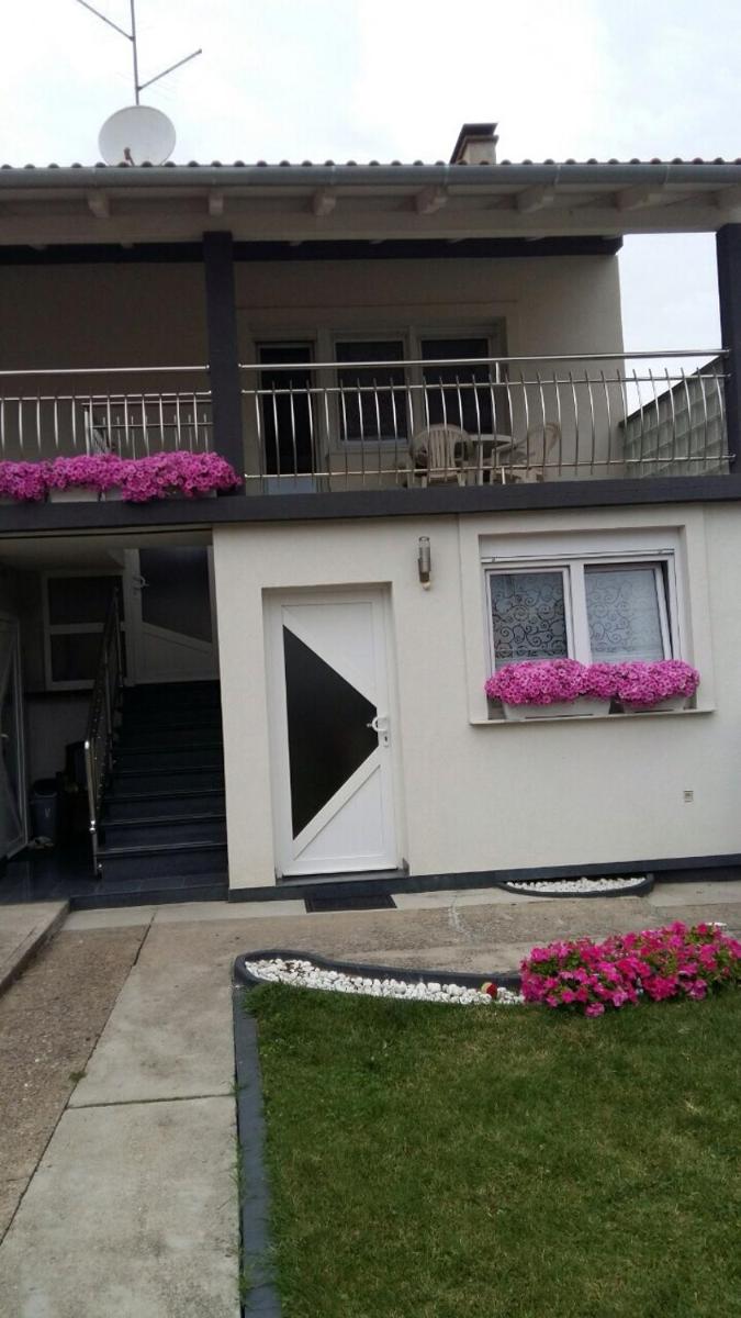 Apartman Katja - Housity