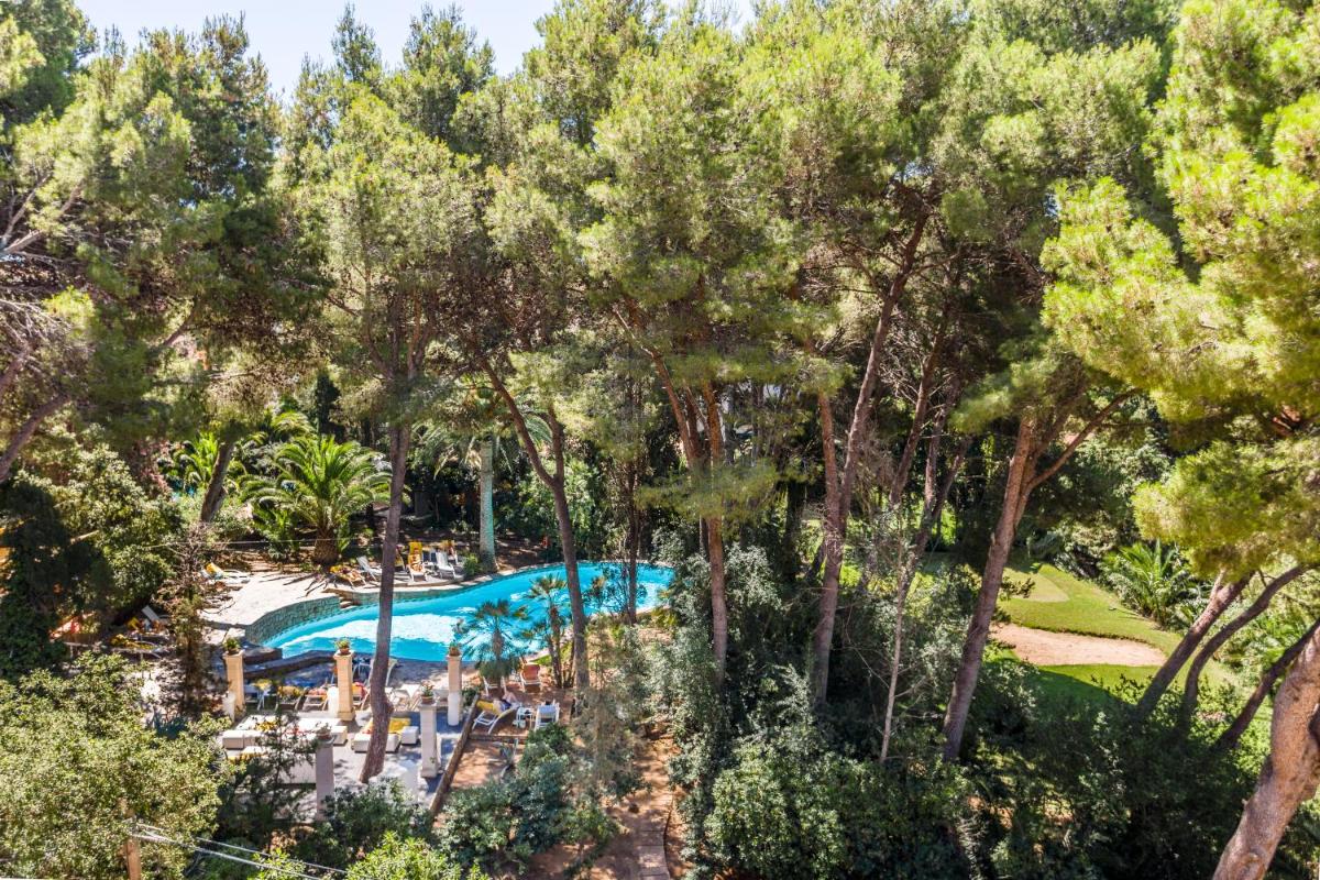 Piscina en o cerca de Lago Garden Apart-Suites & Spa Hotel