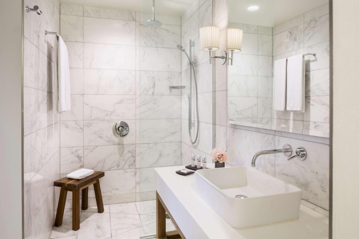 Andaz Napa, By Hyatt - Housity