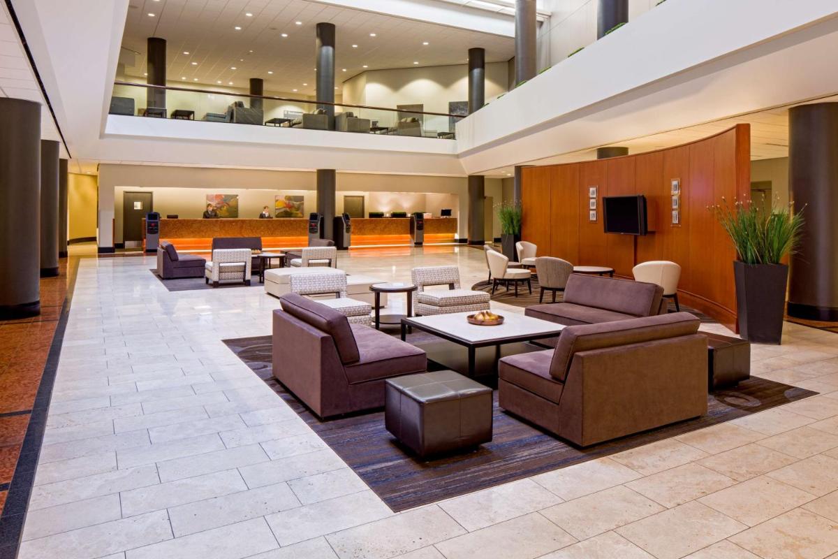 Hyatt Regency Columbus - Housity