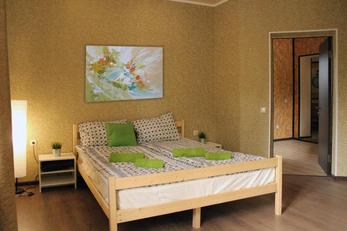 Hostel Tri Chemodana - Housity