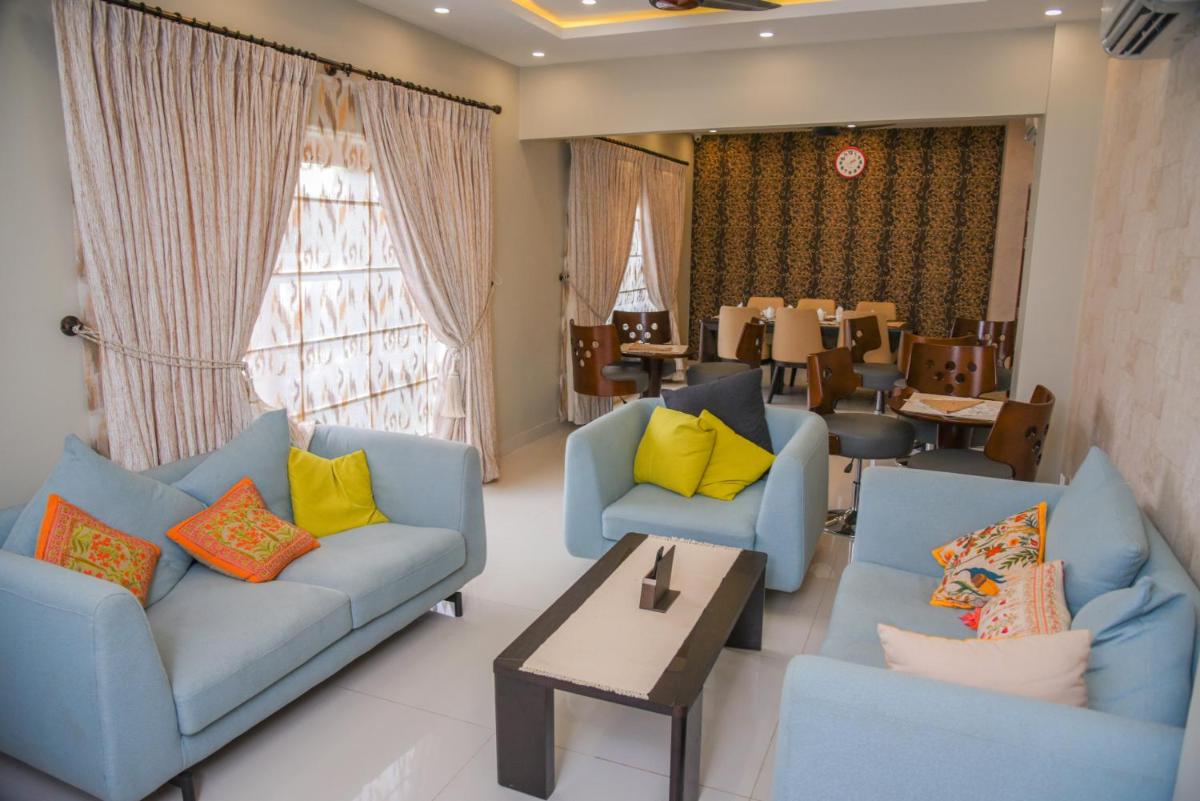 Suitetrails - Orchards Cottage Hotel
