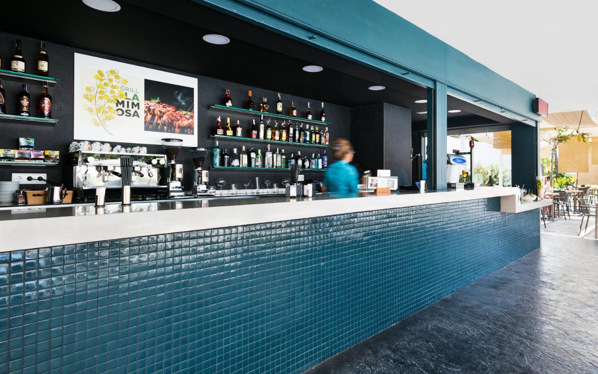 Bebidas en AQUA Hotel Silhouette & Spa - Adults Only
