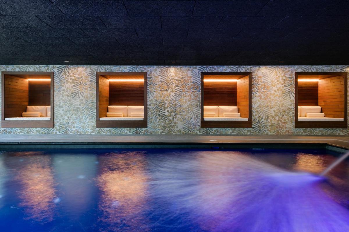 Piscina en o cerca de AQUA Hotel Silhouette & Spa - Adults Only