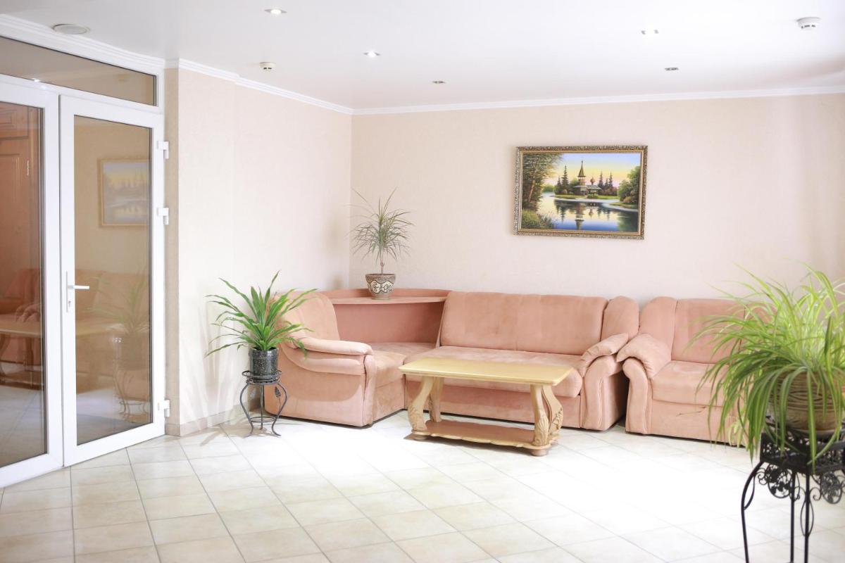 Hotel Smaragd - Housity