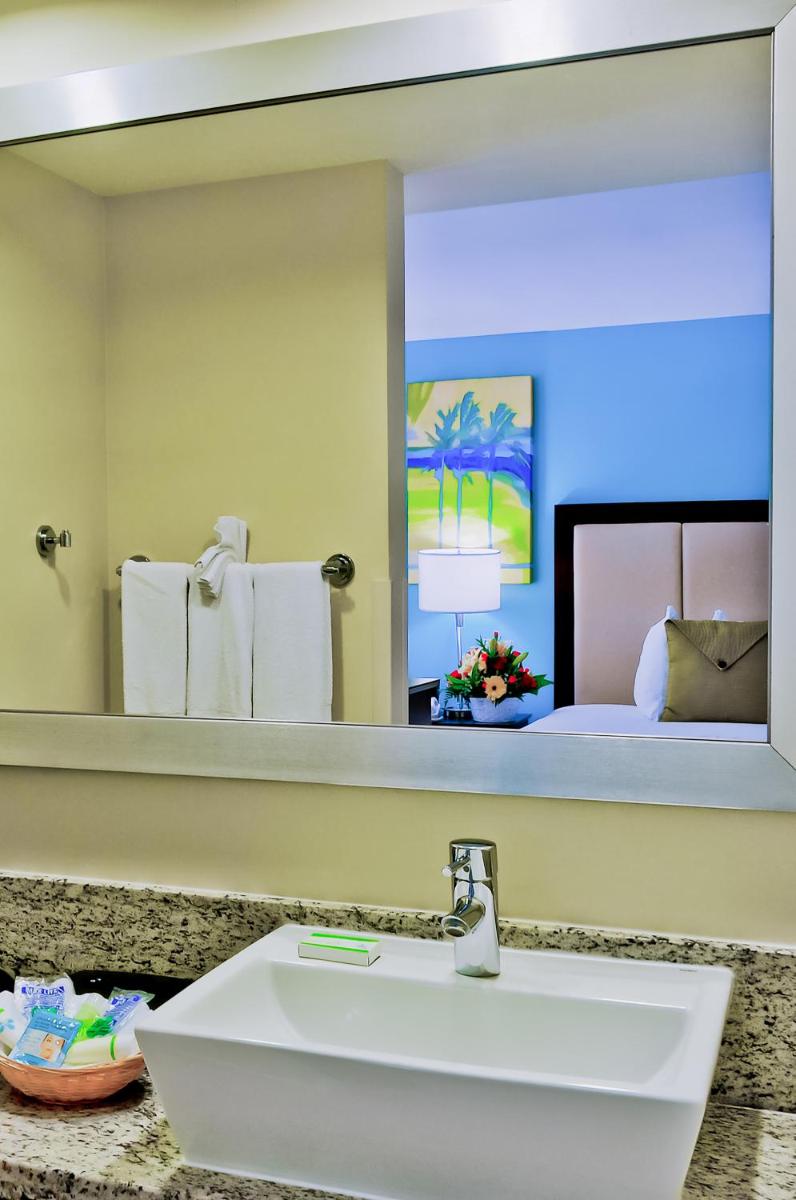Suitetrails - Silver Palms Inn