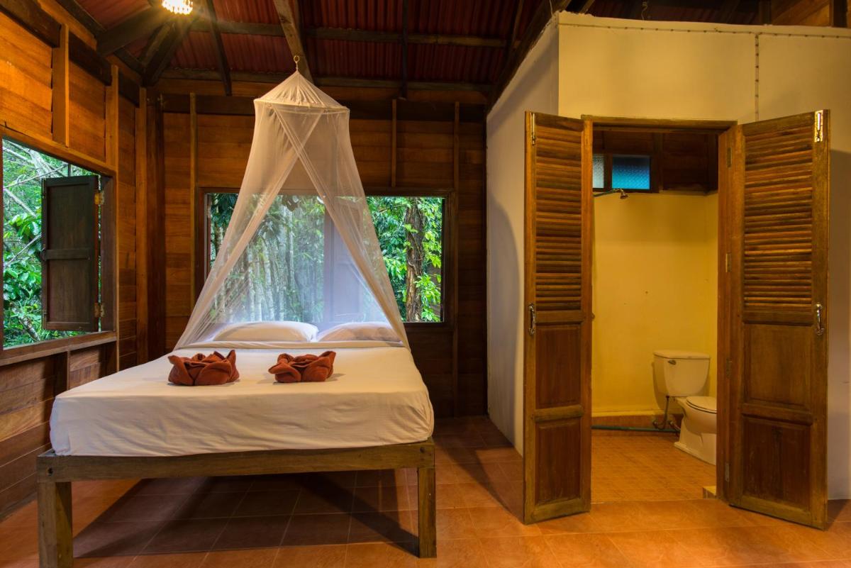 Art's Riverview Lodge - Housity