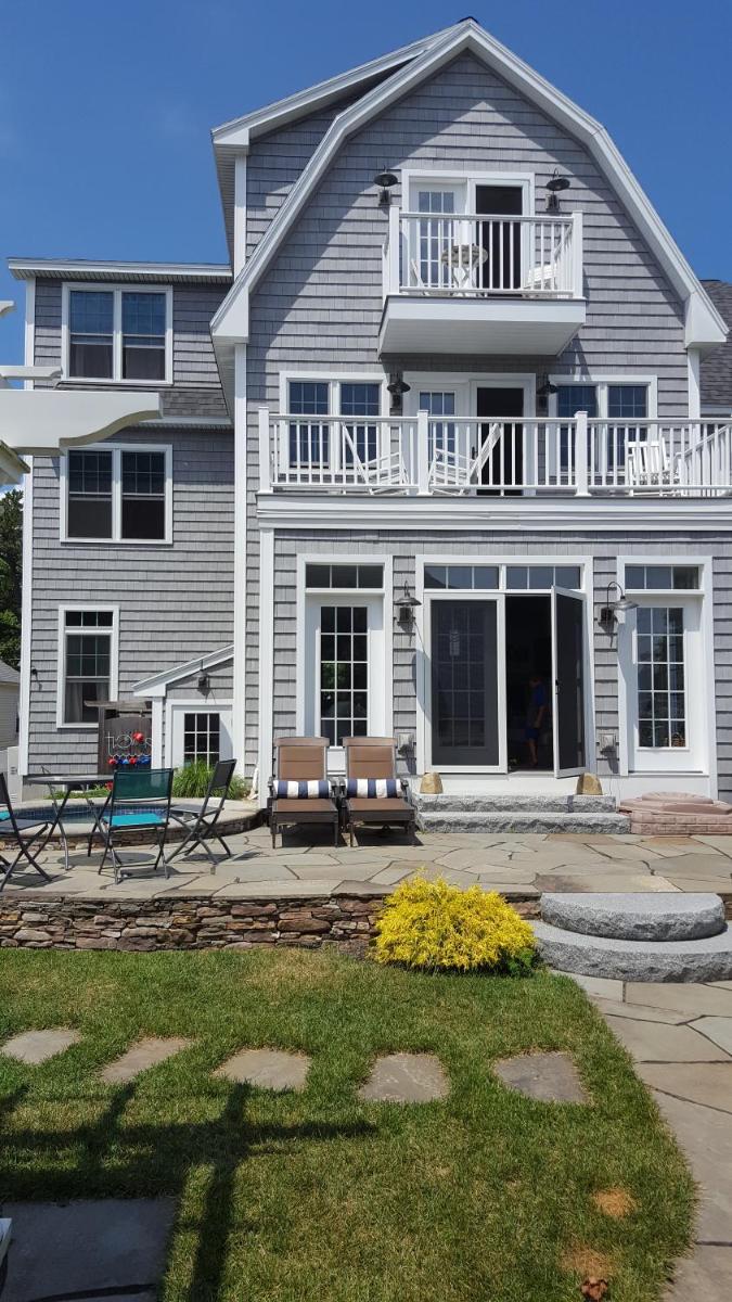 Old Orchard Beach House - Housity