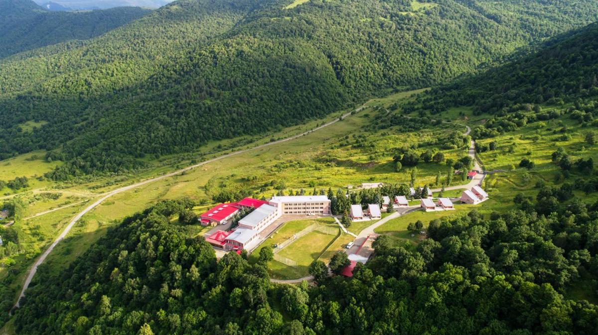 Ani Resort - Housity