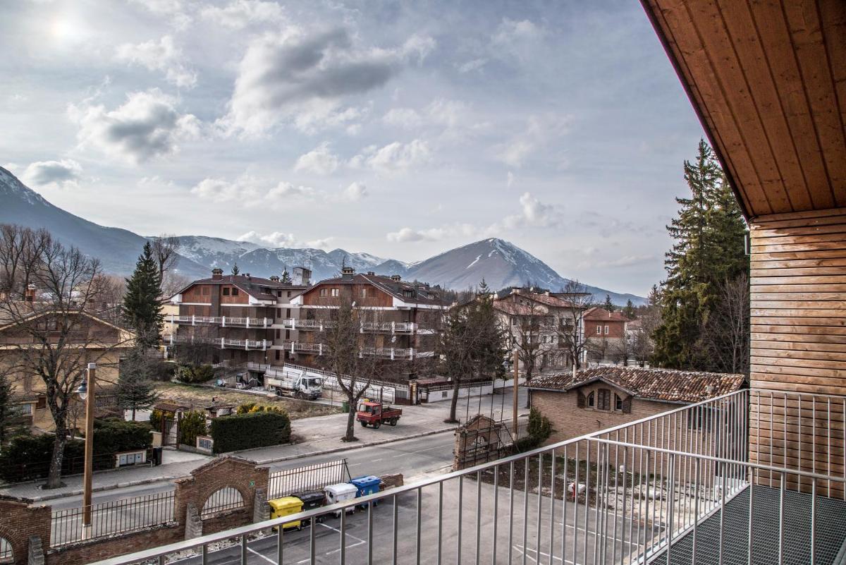 Grand Chalet delle Rocche - Housity