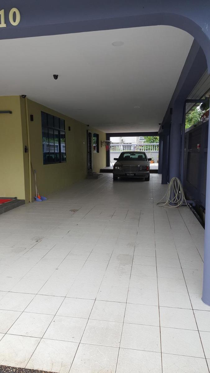 Ellis Lot 310 - Housity