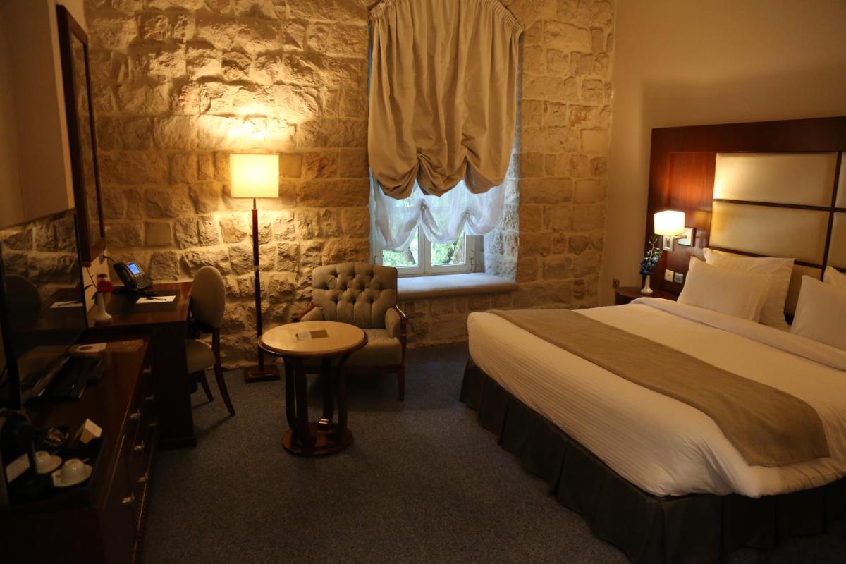 Grand Kadri Hotel - History Marked by Cristal Lebanon - Housity