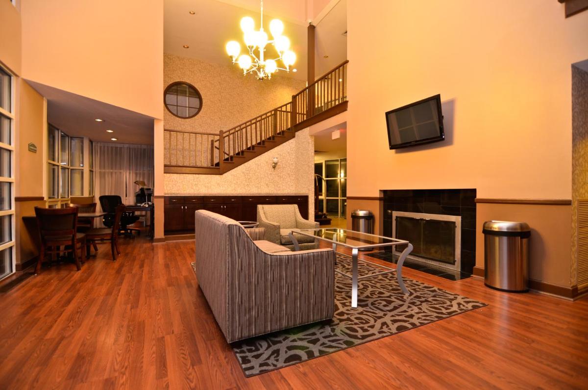 Best Western Plus The Inn & Suites at the Falls - Housity