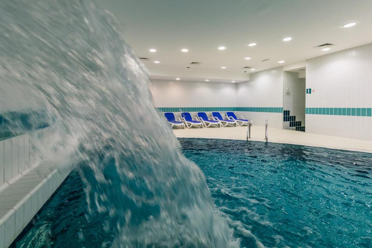 Hotel Jezero - Housity