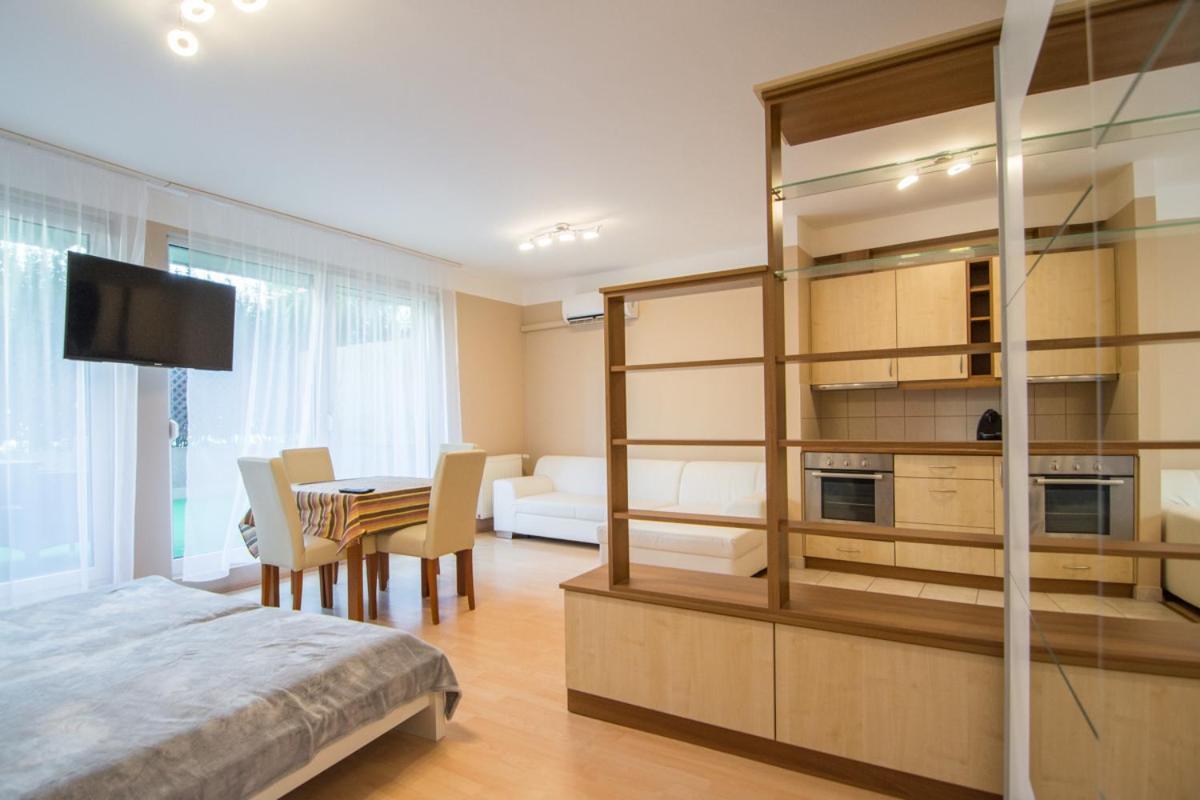 Suitetrails - Center Ház Apartman