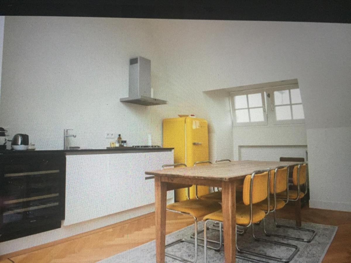Fantastic Bright Penthouse - Housity