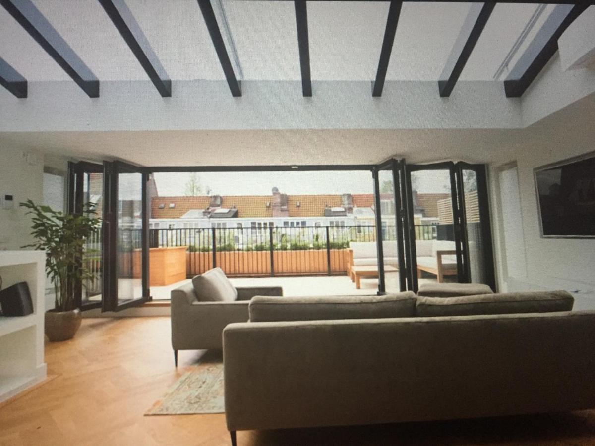 Fantastic Bright Penthouse - Housity