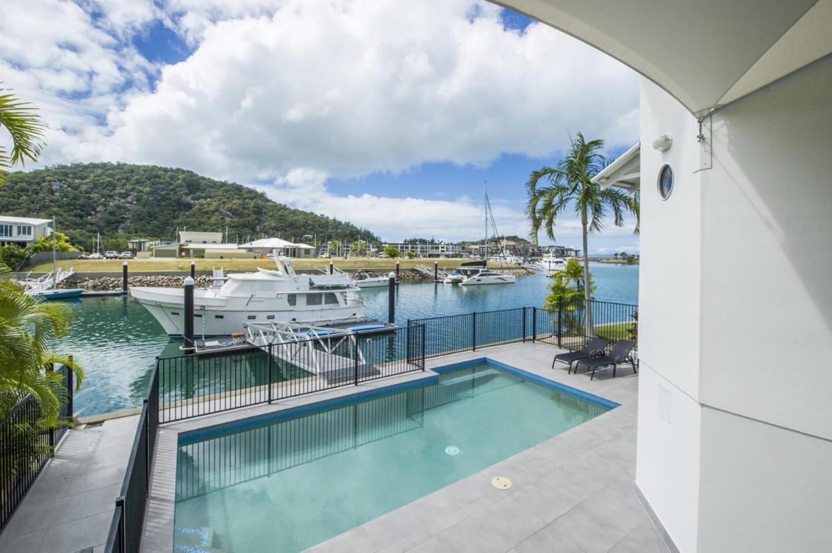 Waters Edge Townhouse 2 - Housity