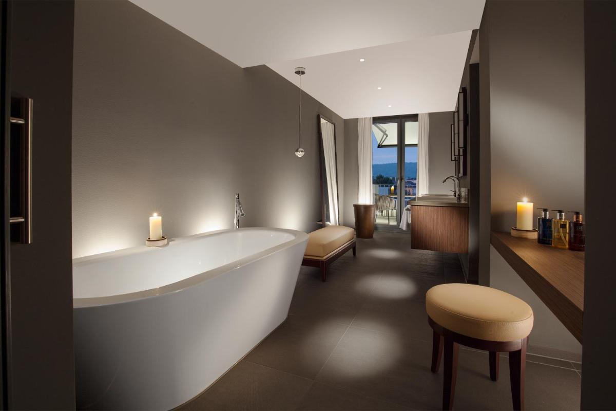 Acasa Suites - Housity
