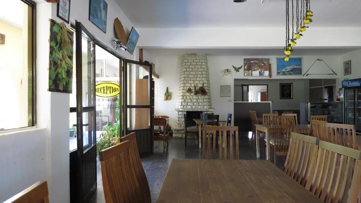 Elausa Hotel & Restaurant - Housity