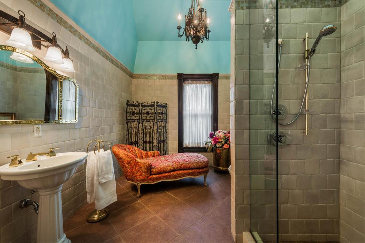 The Inn at 97 Winder - Housity