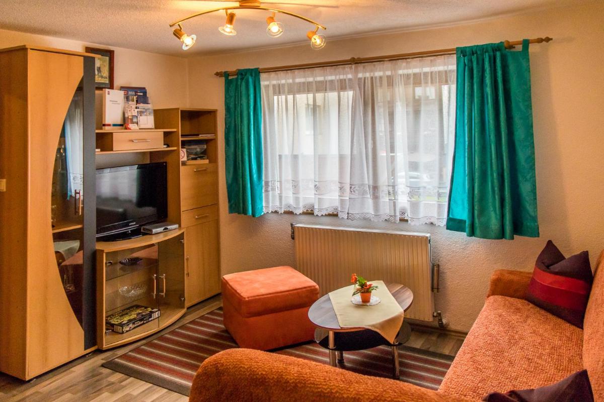 Haus Roswitha - Housity