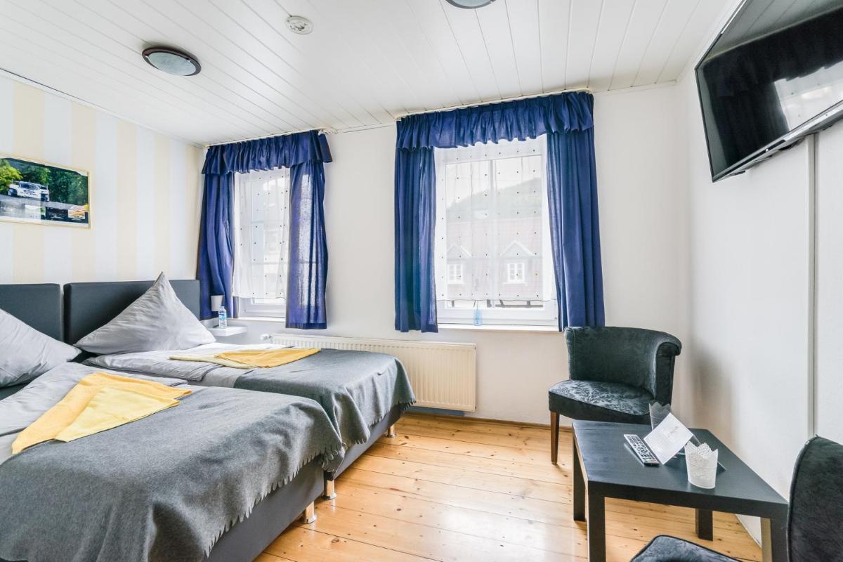 Nurburgring Rooms Pinocchio - Housity