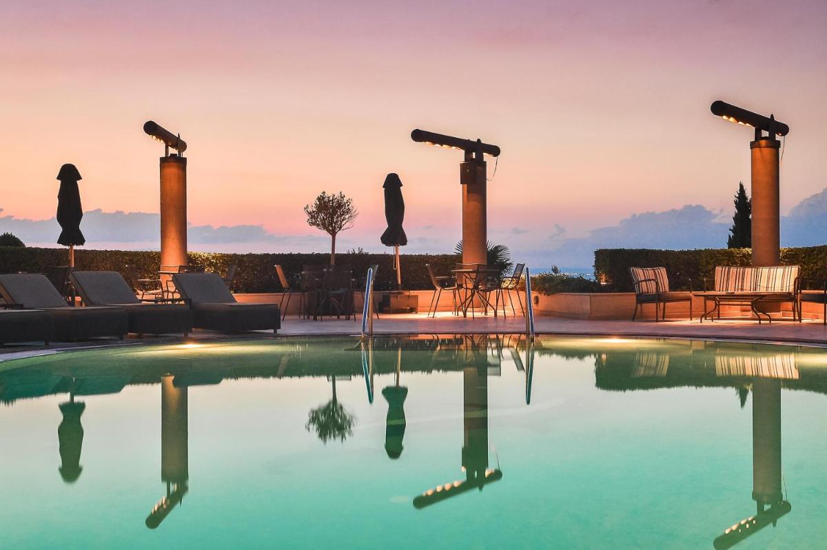 Royal Hotel Thessaloniki - Housity
