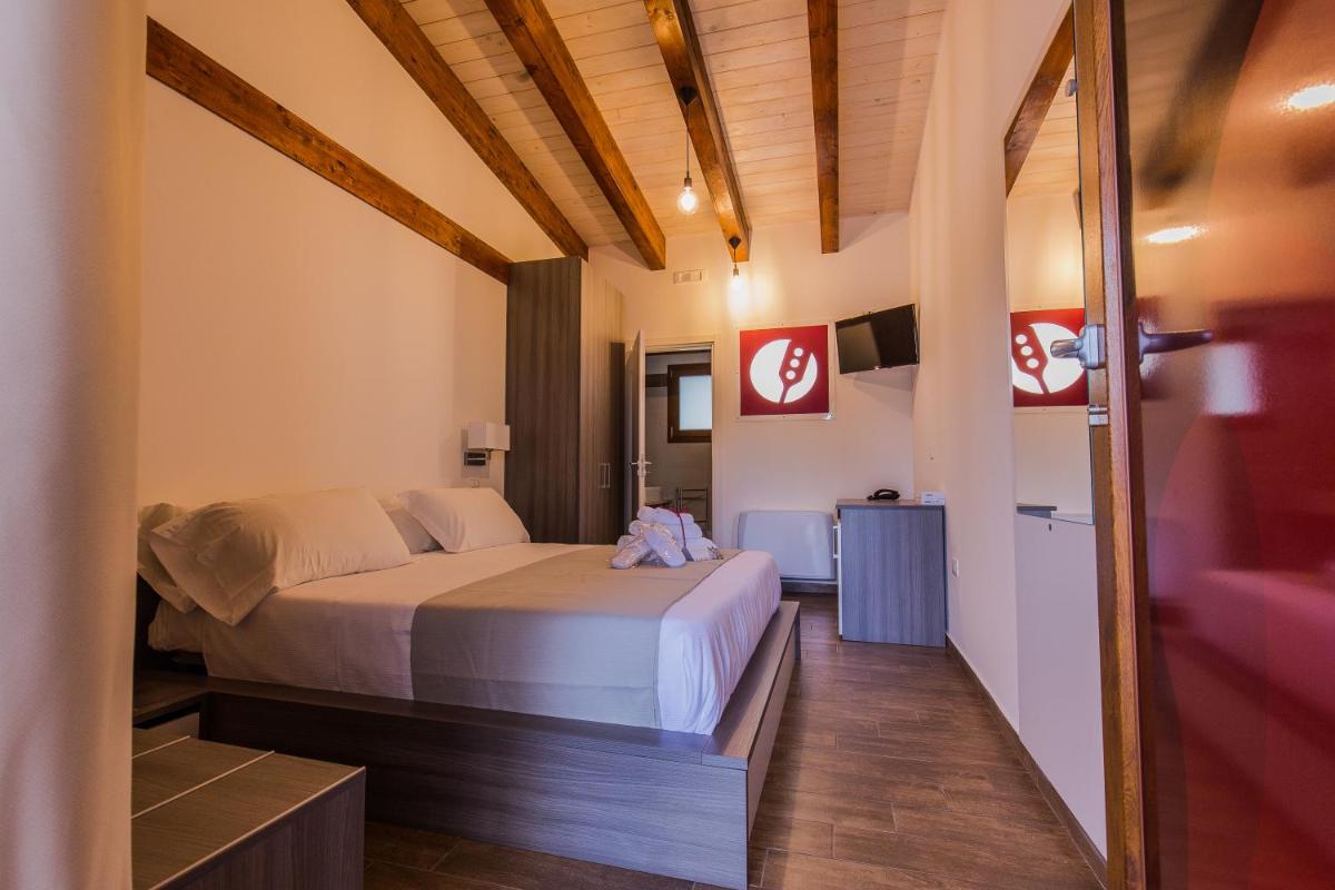 Il Semaforo Sila Hotel - Housity