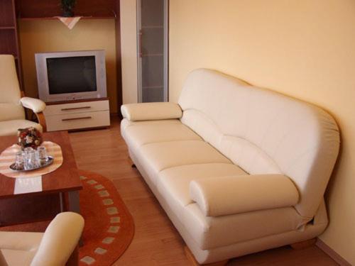 Hotel Štadión - Housity