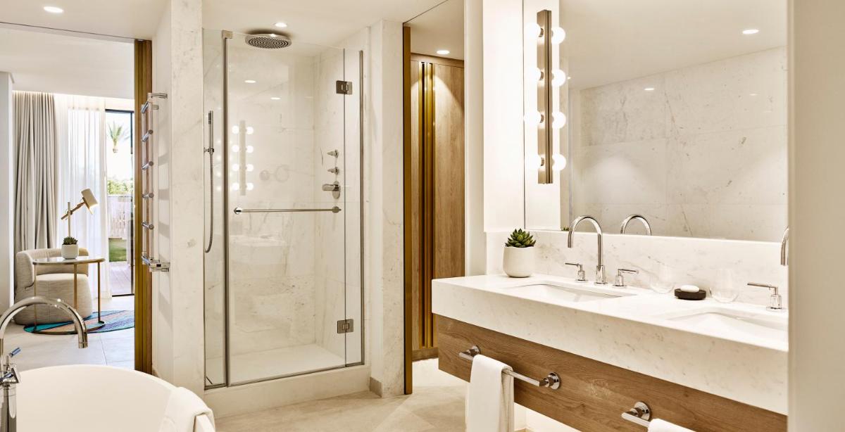 Un baño de Nobu Hotel Ibiza Bay