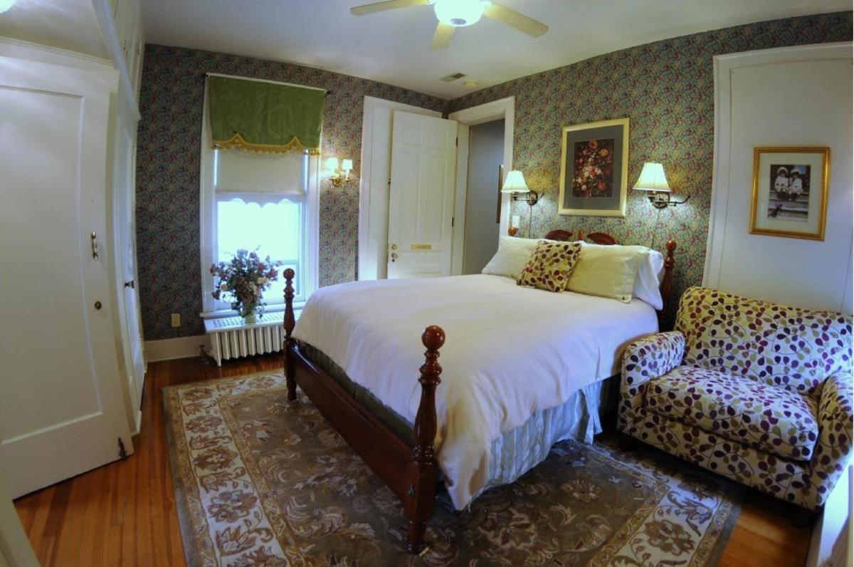 The Oliver Inn - Housity