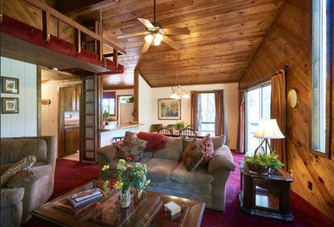 Cozy Cottage - Housity