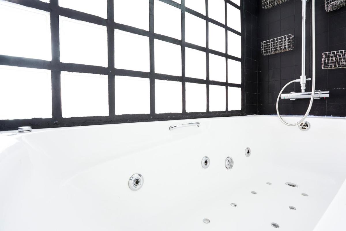 Suitetrails - Royal Palace Gran Via Boutique