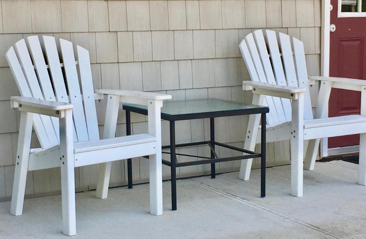 Shorewood Inn - Housity