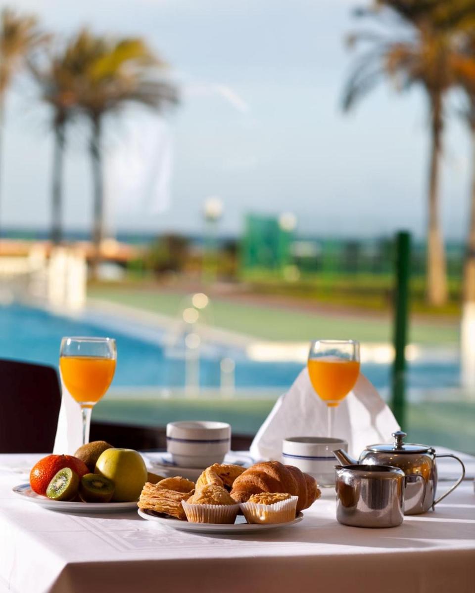 Evenia Zoraida Resort - Housity