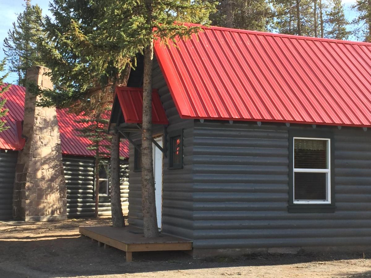 Yellowstone cabins and rv - Housity