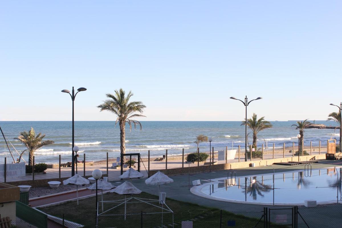 First line apartment - Housity