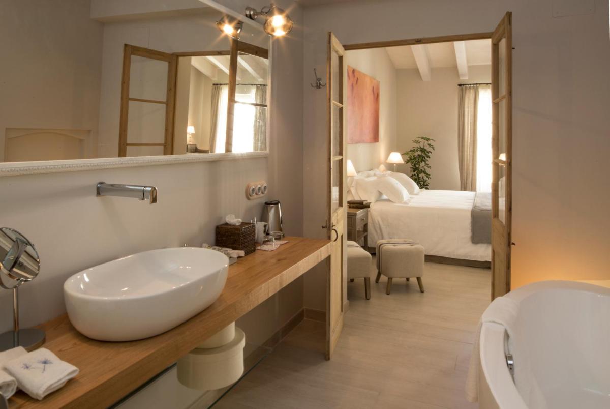 Un baño de Jardí de Ses Bruixes Boutique Hotel