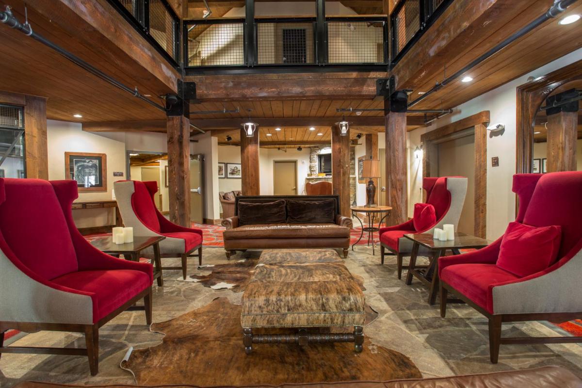Silver Baron Lodge - Housity