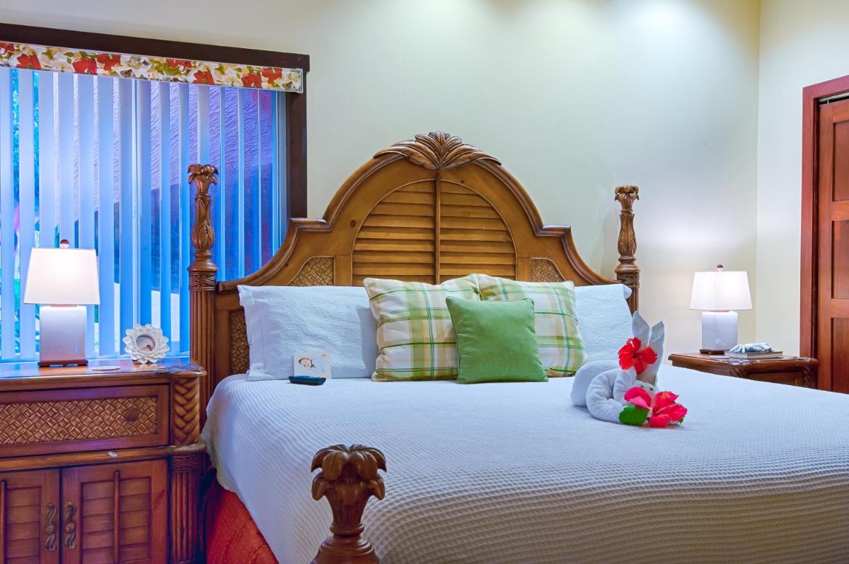 Infinity Bay Spa & Beach Resort - Housity
