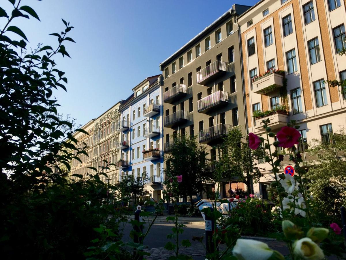 Brilliant Apartments - Housity