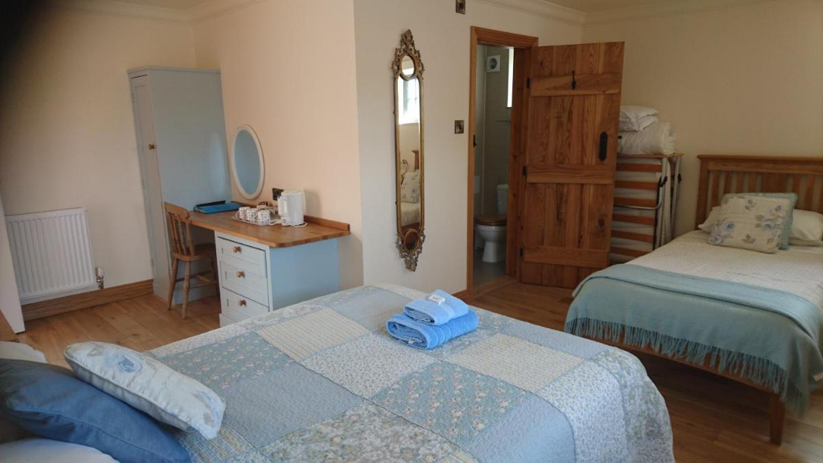 Church Farm Accomodation - Housity